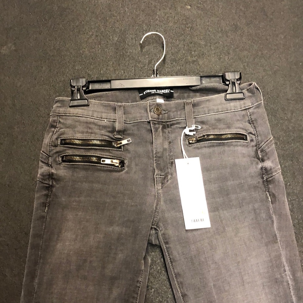 GREY Zipper Pant